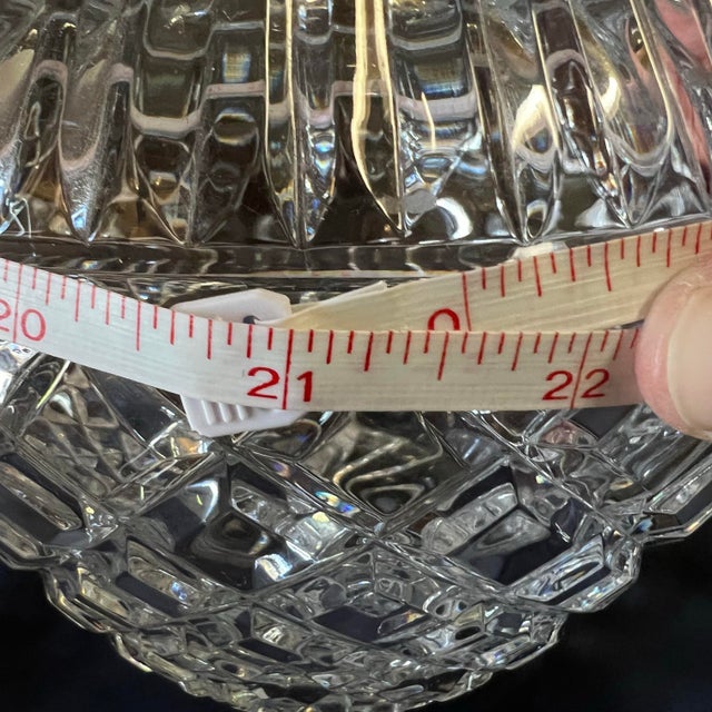 Late 20th Century Fifth Avenue Crystal Lidded Ginger Jar – Heavy Cut Crystal Vanity Vessel For Sale - Image 5 of 12