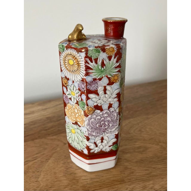 Ceramic 1950s Kutani Hanazume Whistling Bird Sake Bottle For Sale - Image 7 of 10