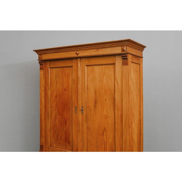 19th Century Gründerzeit Wardrobe in Pine For Sale - Image 11 of 18