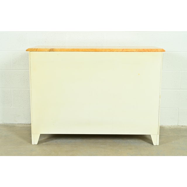 Baker Furniture Style French Regency Louis XVI Chinoiserie Cream Lacquered Dresser Chest For Sale - Image 15 of 17
