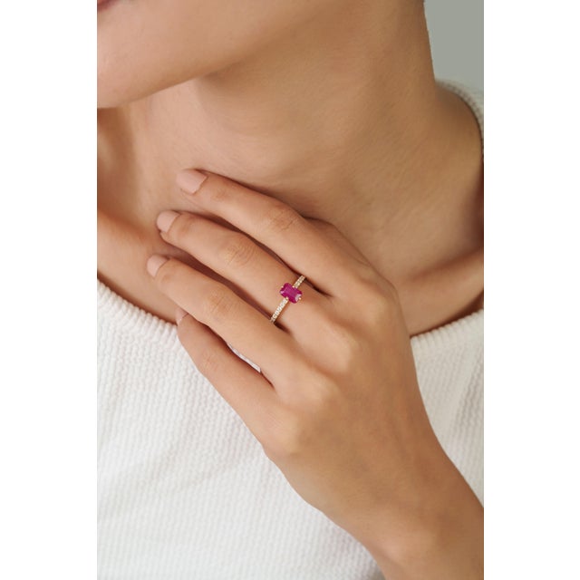 Ruby Red 1.33ct Emerald Cut Ruby Solitaire Ring With Pave Diamonds in 14k Gold Size 5 For Sale - Image 8 of 17