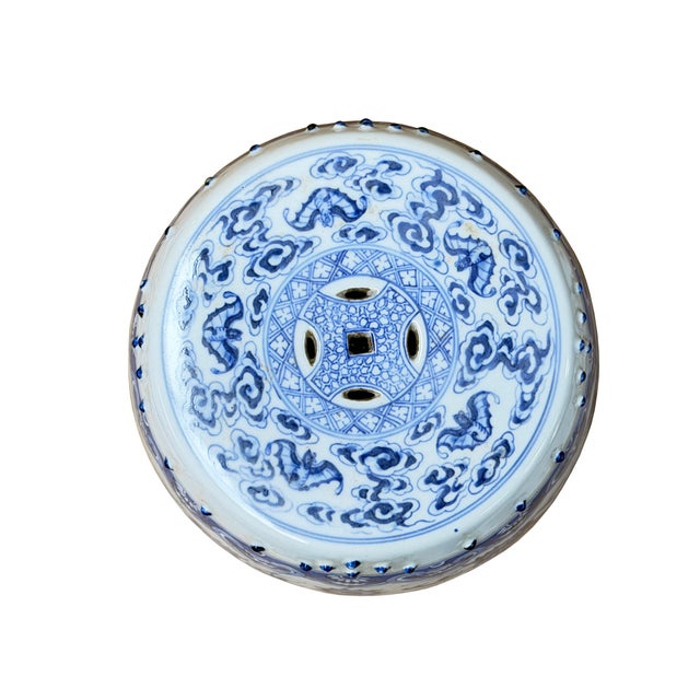 10" Chinese Blue White Porcelain Double Dragons Round Shape Stand Display Art For Sale - Image 11 of 18