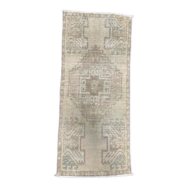 Turkish Yastik Rug 1'4" x 3'2" For Sale