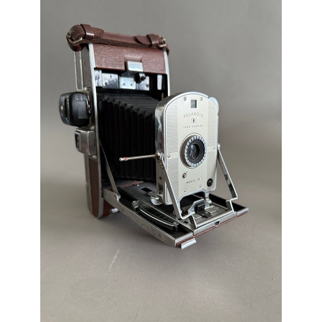 1960s Vintage Polaroid Land Camera Model 95 With Light Meter For Sale - Image 5 of 12