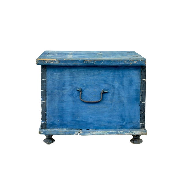 Gustavian (Swedish) Swedish Hand-Painted Pine Blanket Box, 1877 For Sale - Image 3 of 10