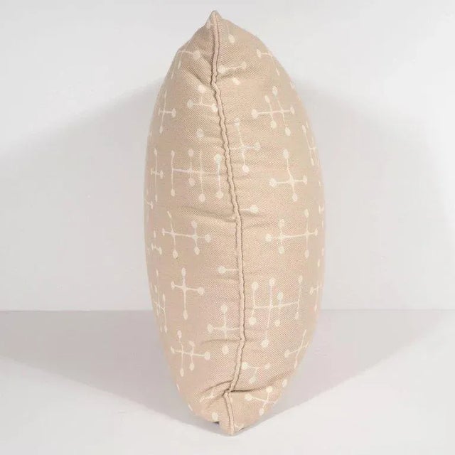 Textile Modern Beige Cotton Twill Pillows with Geometric Jacks Motif - Set of 4 For Sale - Image 7 of 9