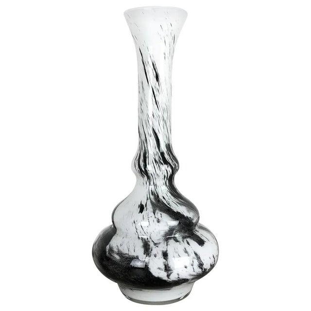 Large Opaline Florence Vase, Italy, 1970s For Sale - Image 11 of 11