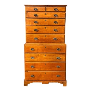 Antique Chippendale New Hampshire Maple Chest on Chest With Hidden Lock Feature For Sale