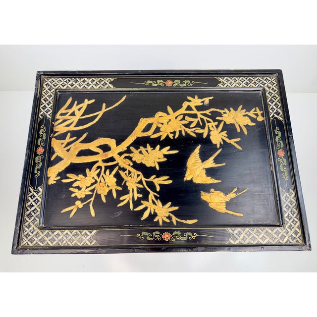 Chinoiserie Vintage Black Lacquer Chinoiserie Side Table With Gilt Birds and Floral Motifs For Sale - Image 3 of 13
