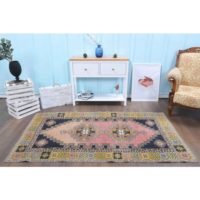 Shabby Chic 1970s Turkish Oushak Handmade Wool Cotton Pink Area Rug For Sale - Image 3 of 10