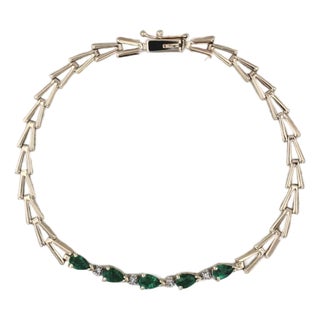 1.04ctw Emerald Diamond v Chain Bracelet 7" 14k Yellow Gold For Sale