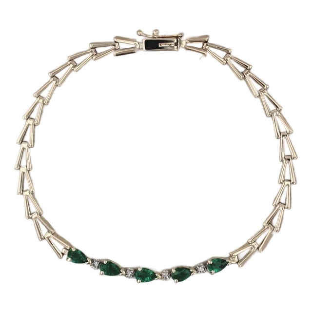 1.04ctw Emerald Diamond v Chain Bracelet 7" 14k Yellow Gold For Sale