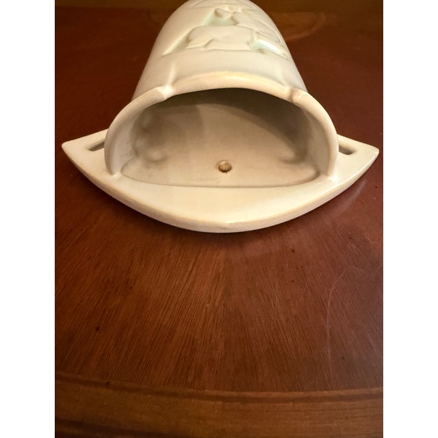 White Roseville Silhouette White W/Turquoise 1950 Pottery Wall Pocket 766-8 For Sale - Image 8 of 9