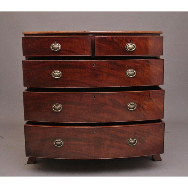 Antique Mahogany Bowfront Chest, 1810 For Sale - Image 4 of 11