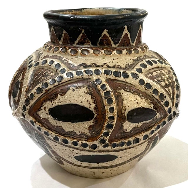 Ceramic 1970's South African Rorke's Drift Stoneware Pottery by Mirriam Rhumaro For Sale - Image 7 of 9