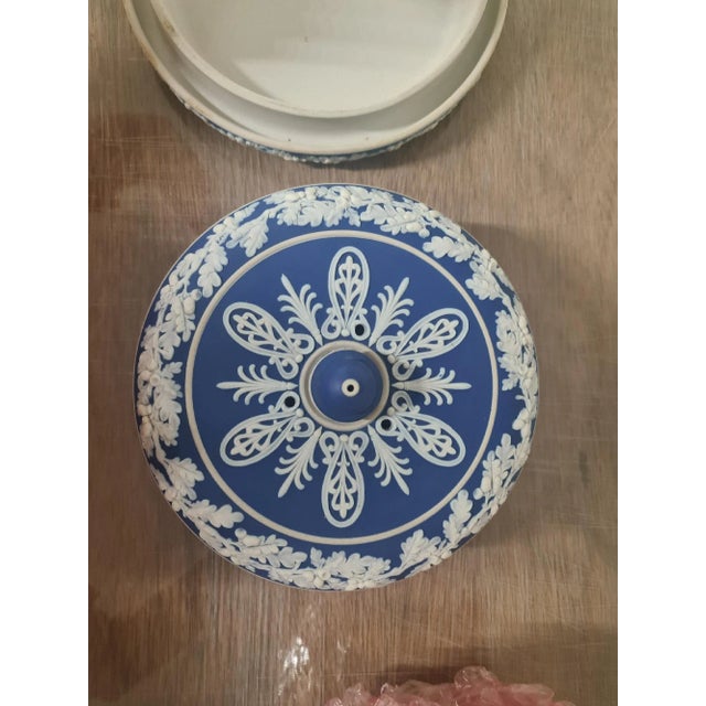 Antique Cheese Keeper English Jasper After Wedgwood For Sale - Image 6 of 7