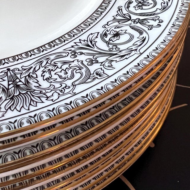 White Set of 10 Royal Doulton "Baronet" 10 5/8" dinner plates // black and white scroll design // 1968-1983 // classic fine china // replacement For Sale - Image 8 of 8