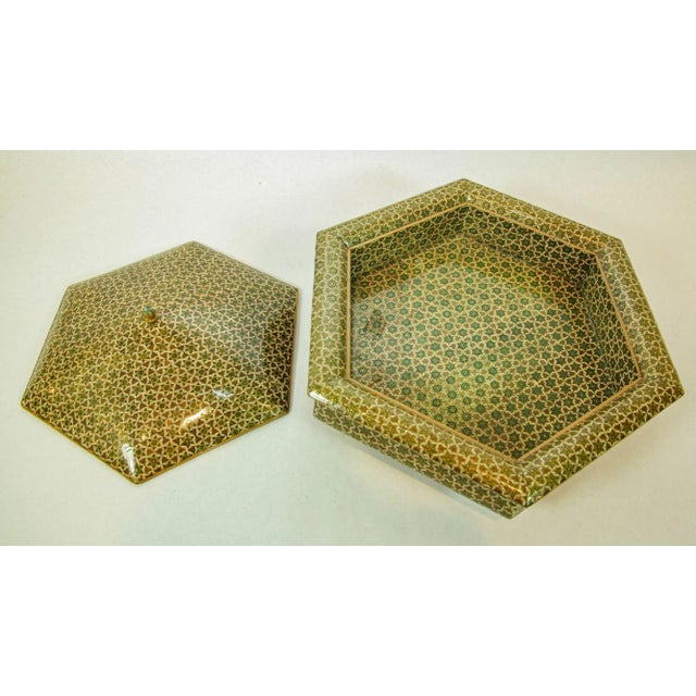 Large Anglo Indian Mosaic Inlaid Jewelry Hexagonal Box 1950s For Sale - Image 4 of 12