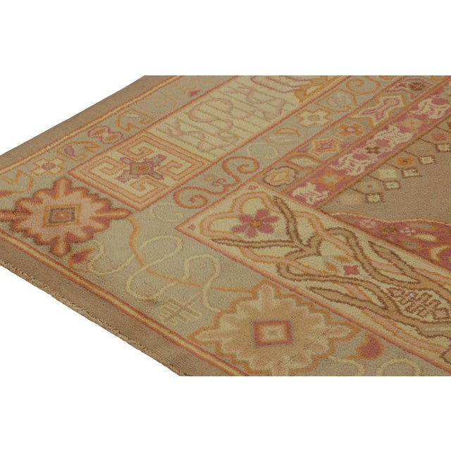 1910s Antique Rug in Beige-Brown With Open Field & Geometric Borders, From Rug & Kilim For Sale In New York - Image 6 of 7