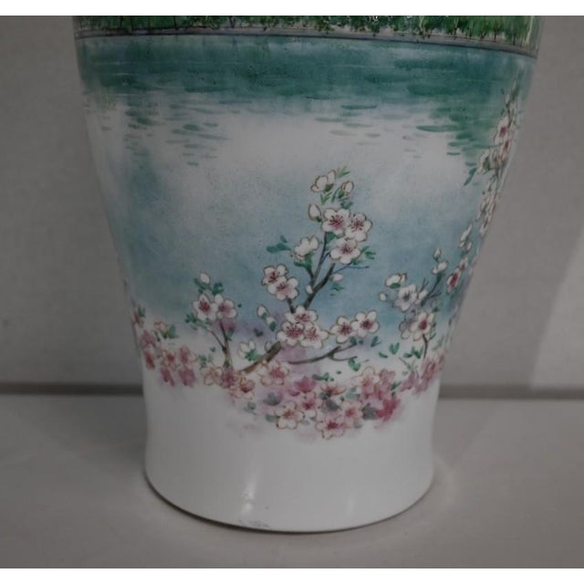 Large Japanese Porcelain Vase, 1950s For Sale - Image 15 of 18