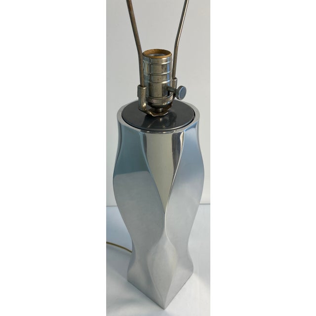 Chrome Vintage Mid-Century Modern Sculptural Chrome Table Lamp Space Age Design For Sale - Image 8 of 8