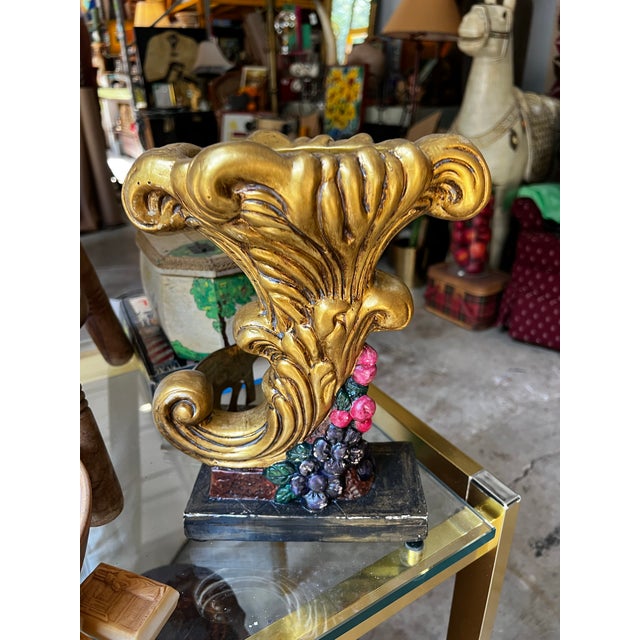 1970s Hollywood Regency Gold Chalkware Vase For Sale In Atlanta - Image 6 of 7