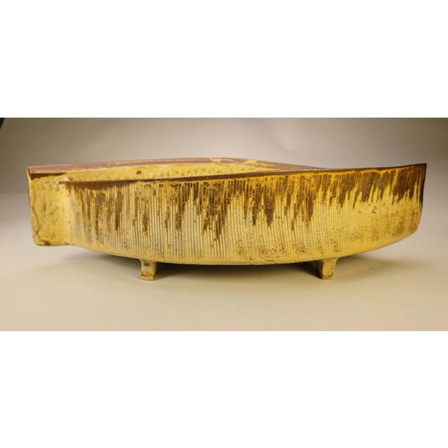 Unique mid century curved sided, eye shaped textured Ikebana vase. I believe this large Ikebana vase is from Yamasan...