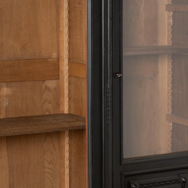 Early 20th Century Large Black French Oak Bookcase Display Cabinet With Adjustable Shelves For Sale - Image 9 of 11