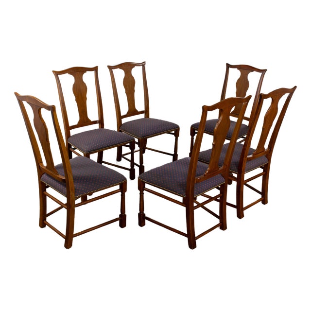 Late 20th Century Georgian Style Baker Dining Chairs W/Solid Splat & Turned Front Legs Set of 6 For Sale