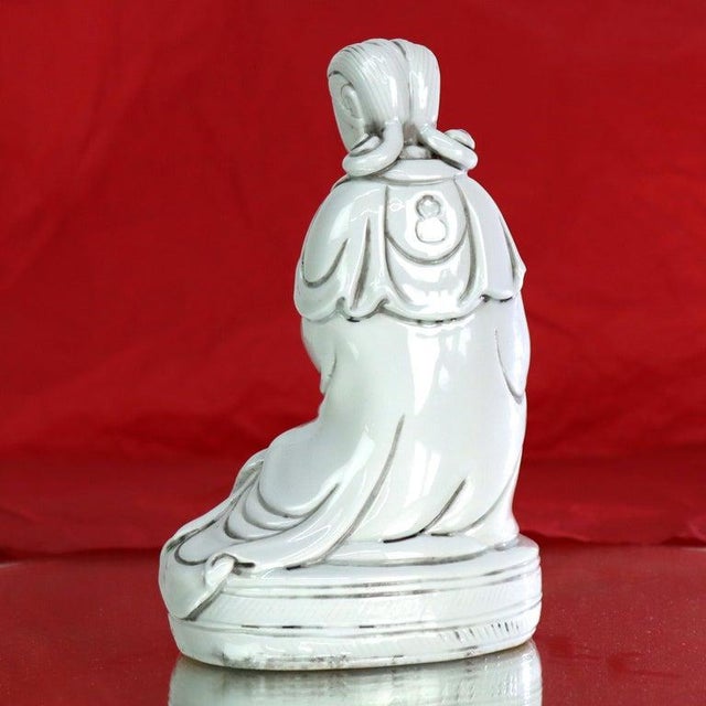 Chinese Chinese Blanc De Chine Figurine of Guanyin, Goddess of Mercy & Compassion 20thC For Sale - Image 3 of 9