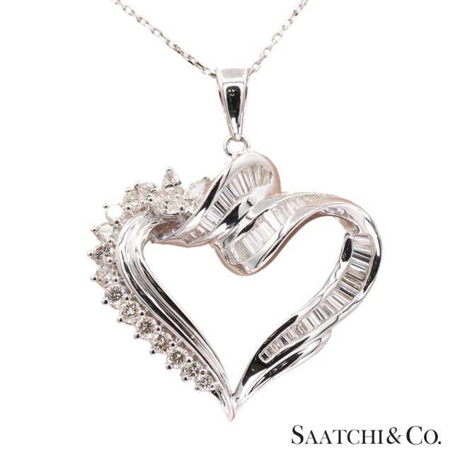 Silver 18k (750) White Gold Natural Diamond Heart Shape Pendant With Chain For Sale - Image 8 of 11