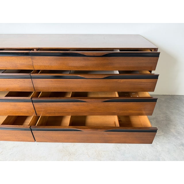 1960s Mid-Century Modern John Stuart Eight-Drawer LowBoy Dresser For Sale - Image 9 of 18