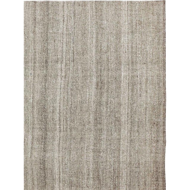 Galerie Shabab Collection Mid-20th Century Turkish Flatweave Kilim Rug For Sale - Image 4 of 10