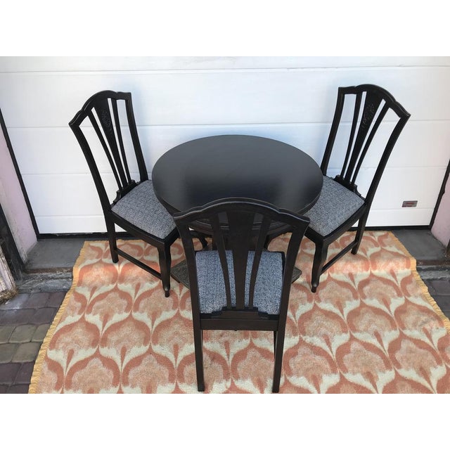 1920s Black Round Brass Embossed Sheet Table & Chairs, 1920s, Set of 4 For Sale - Image 5 of 18