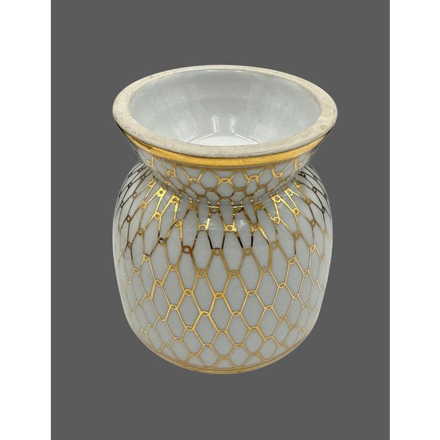 Vintage Gilt Porcelain Urns / Vases With Underplates, Foo Dog Finials and Flower Frogs Inserts, Set of 4 For Sale - Image 11 of 12