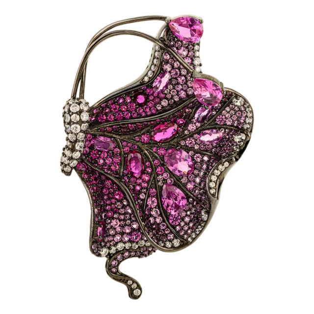 Bochic Orient Butterfly Pink Stone Convertible Brooch Pin/Pendant by Carat&her For Sale