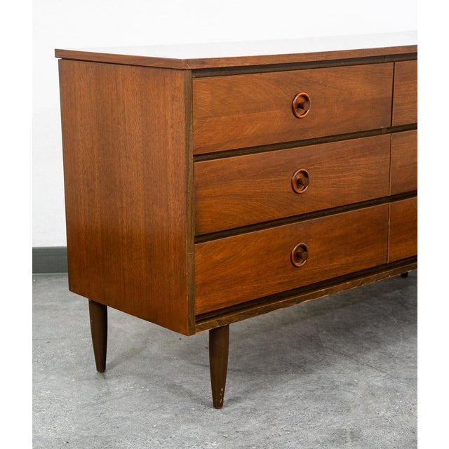 1960s Mid Century Modern Credenza Dresser 6 Drawer Brass Walnut Vintage MCM Restored For Sale - Image 5 of 12