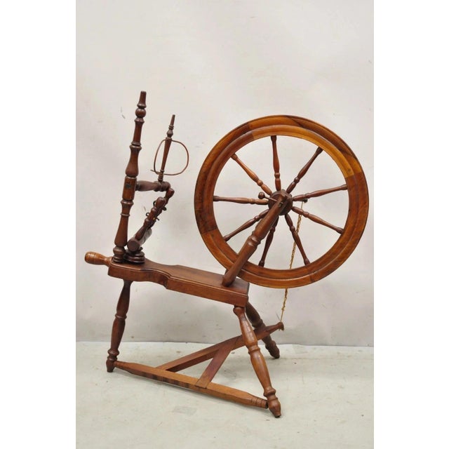 Antique Canadian Country Primitive Pine Wood Colonial Wooden Spinning Wheel For Sale - Image 11 of 12