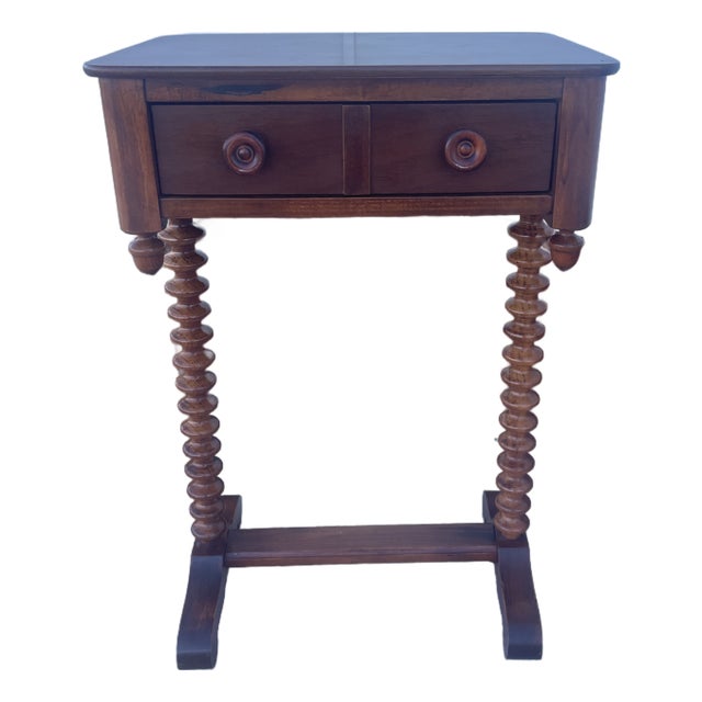 Vintage Cavalier Spool-Turned End/Side Table Pattern No. 5809 Chattanooga, Tn For Sale