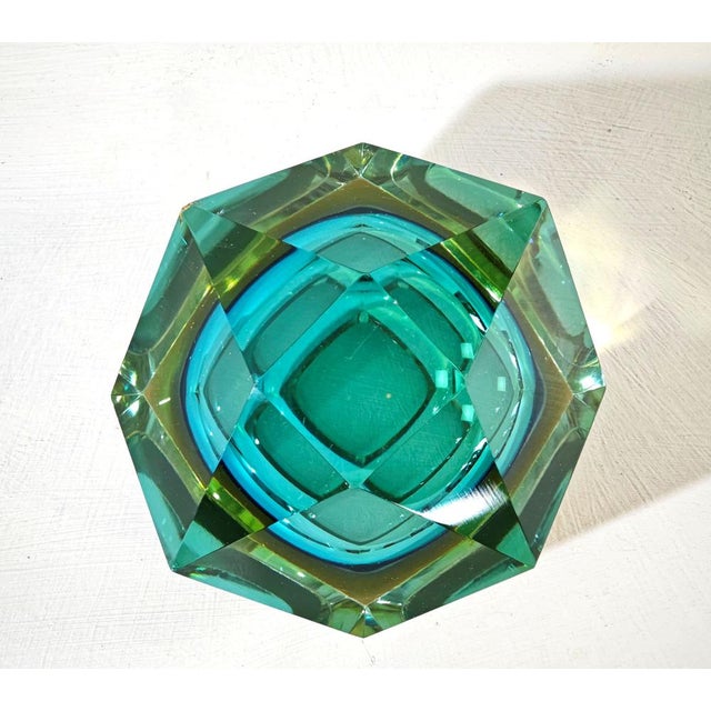 Glass Mid-Century Modern Ashtray in Submerged Glass Murano attributed to Flavio Poli for Seguso, Italy, 1960s For Sale - Image 7 of 18