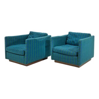 Milo Baughman Cube Lounge Chair Pair by James For Sale