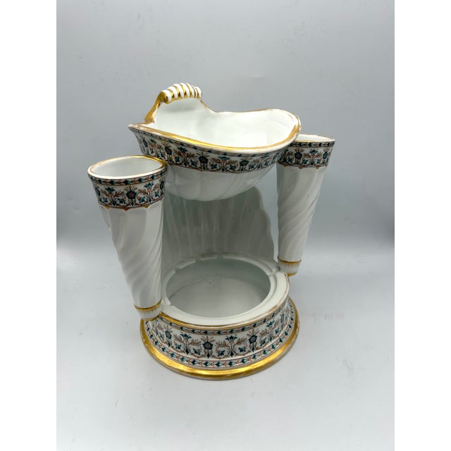 Late 19th Century Late Victorian Cray’s Patent Porcelain Washstand Soap, Sponge & Brush For Sale - Image 4 of 16