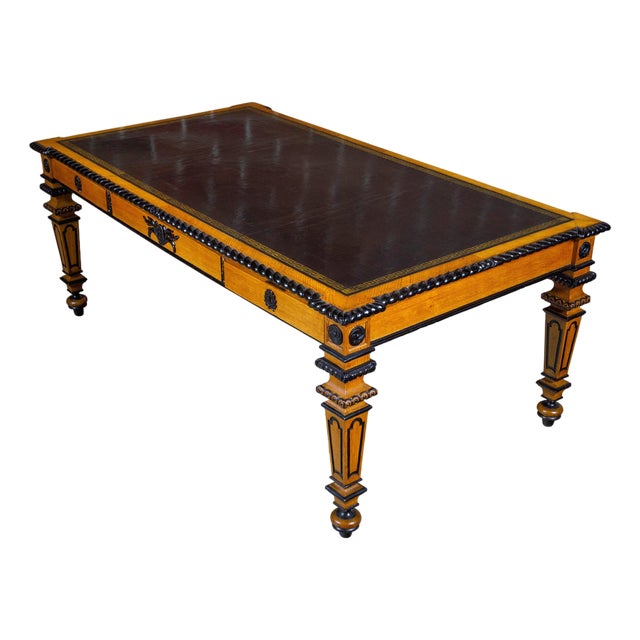 English 19th Century Oak Desk with Ebonized Accents and Gilded Greek Key Frieze For Sale