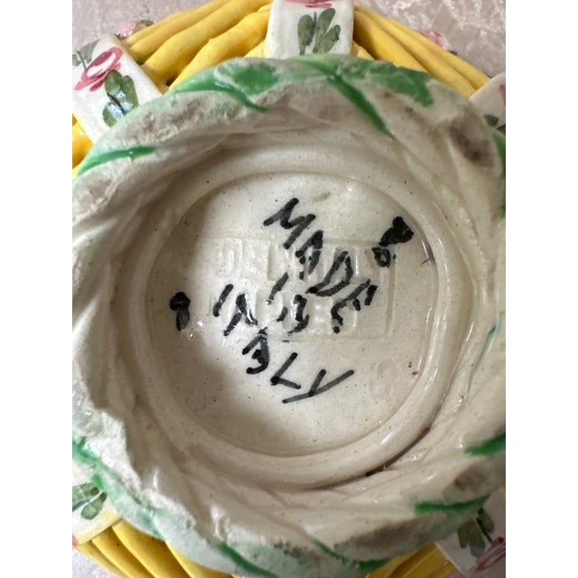 Ceramic Mid 20th Century Italian Twisted Weave Smalll Bowl With Painted Flowers For Sale - Image 7 of 9