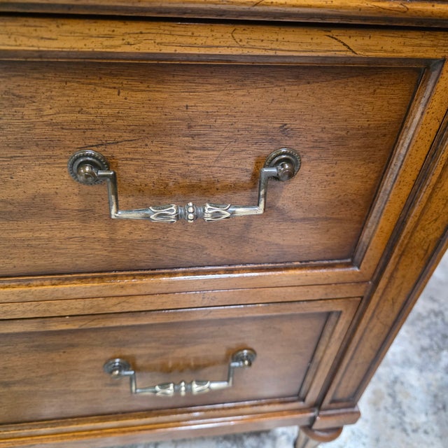 Vintage Henredon Furniture French Neoclassical Louis Xvi–style Long Dresser For Sale - Image 11 of 14