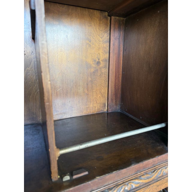 Rare Antique Prohibition Era Liquor Cabinet / Hidden Bar Leather Wrapped 1920s For Sale - Image 10 of 12