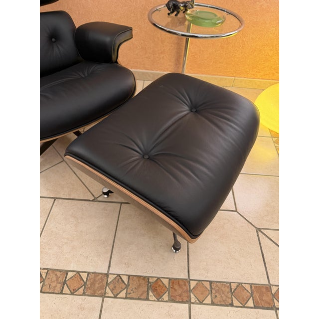 Set of Lounge Chair and Pouf in Leather, 1990s For Sale - Image 3 of 8