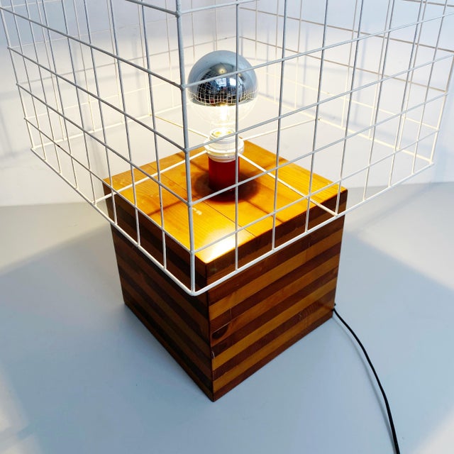 Mid-Century Italian Table Lamp with Metal Lampshade and Wooden Base, 1970s For Sale - Image 10 of 11