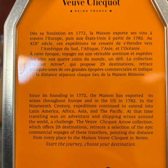 Metal Veuve Clicquot Ponsardin Arrow Collection Slide - Open Carry Case/ Holder For Sale - Image 9 of 11