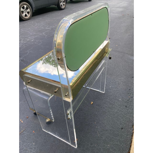 Contemporary Mid-20th Century Lucite and Brass Vanity and Stool by Hill by Creations at Dallas For Sale - Image 3 of 11